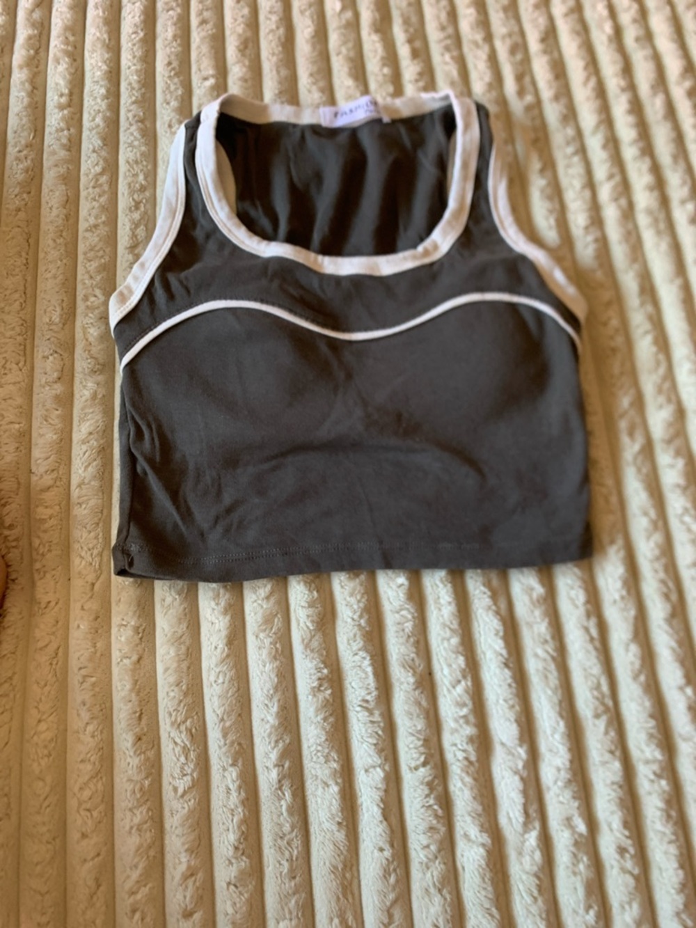 Crop Tank Top with Contrast Piping - Black and White